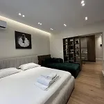 Sun Tirana